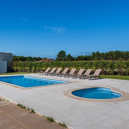 Villa Ria 欧瓦 外观 照片